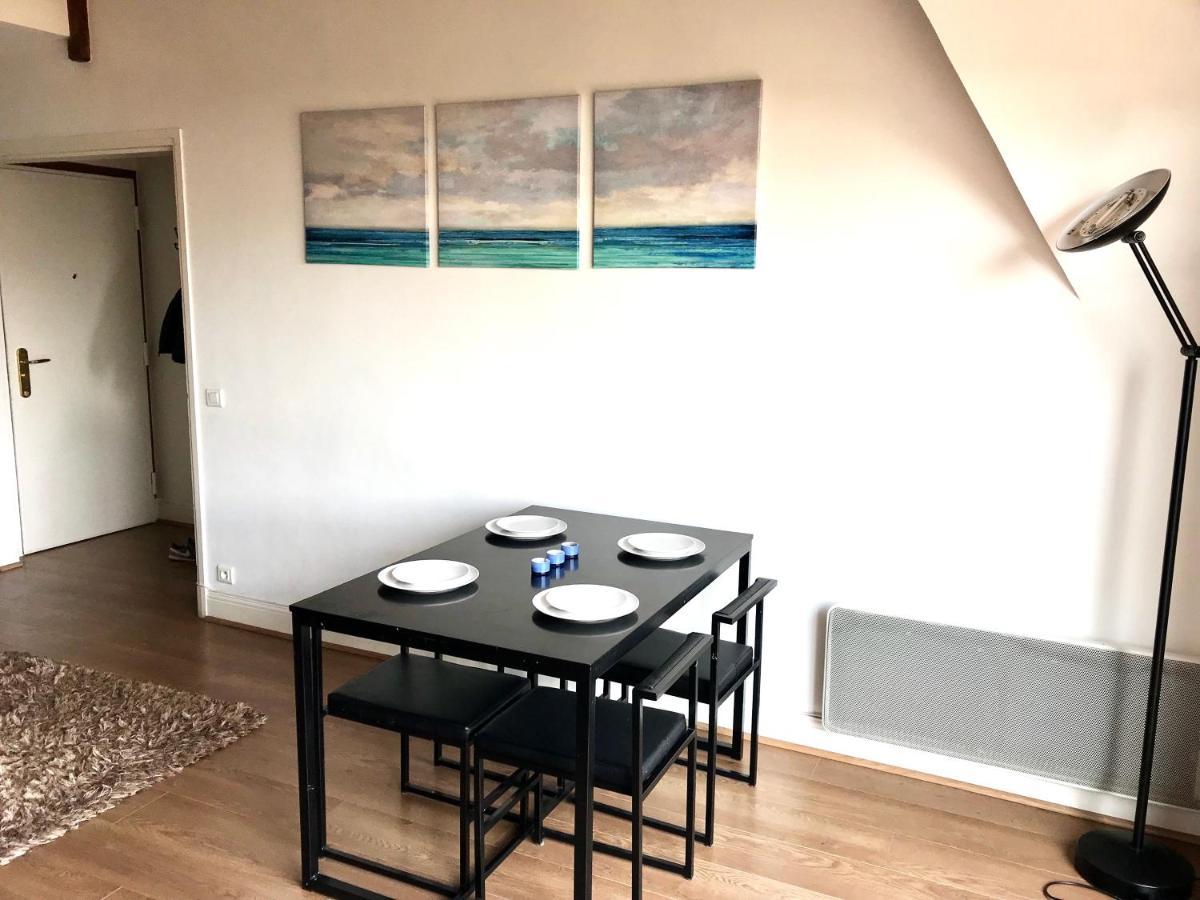 Appartement 3 Chambres Avec Roof Top A 5 Mn De La Plage Deauville Exterior foto
